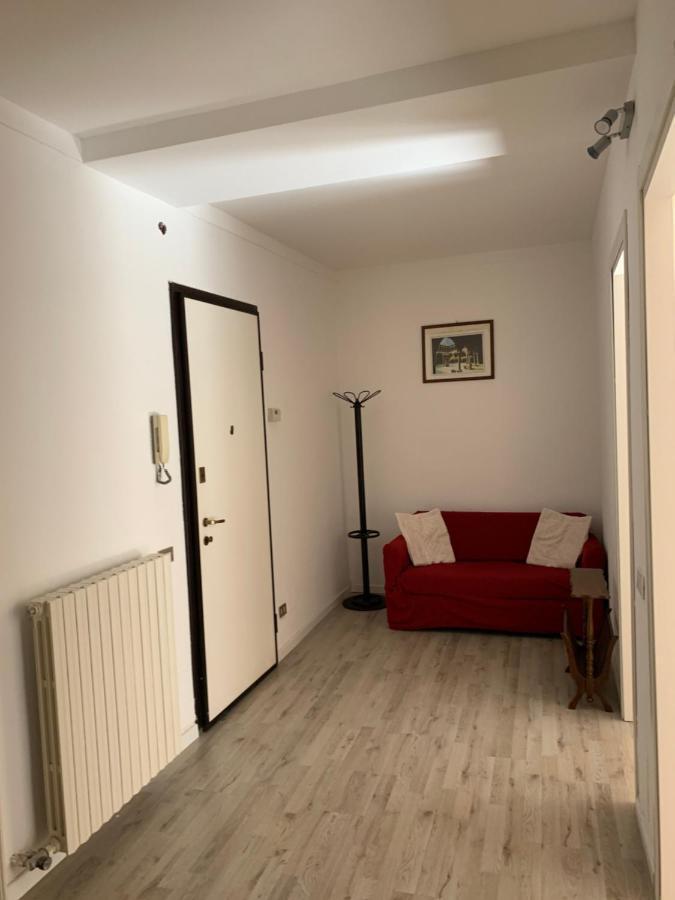 Appartamento Corso Roma 로디 외부 사진